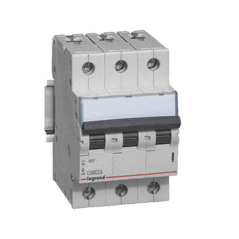 Legrand XS4 C Tipi 3x6A 4.5kA Otomatik Sigorta 433340