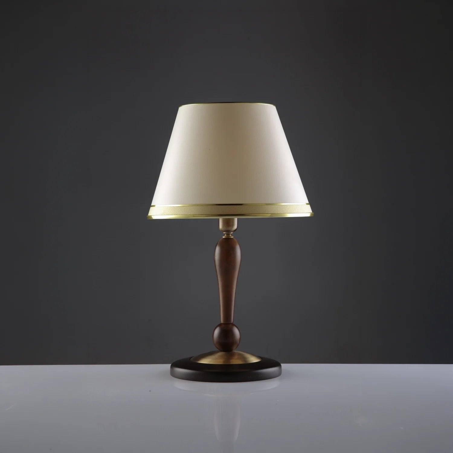 AVONNI HML-9046-1E Eskitme Kaplama Masa Lambası, E27, Metal, Ahşap, 35cm